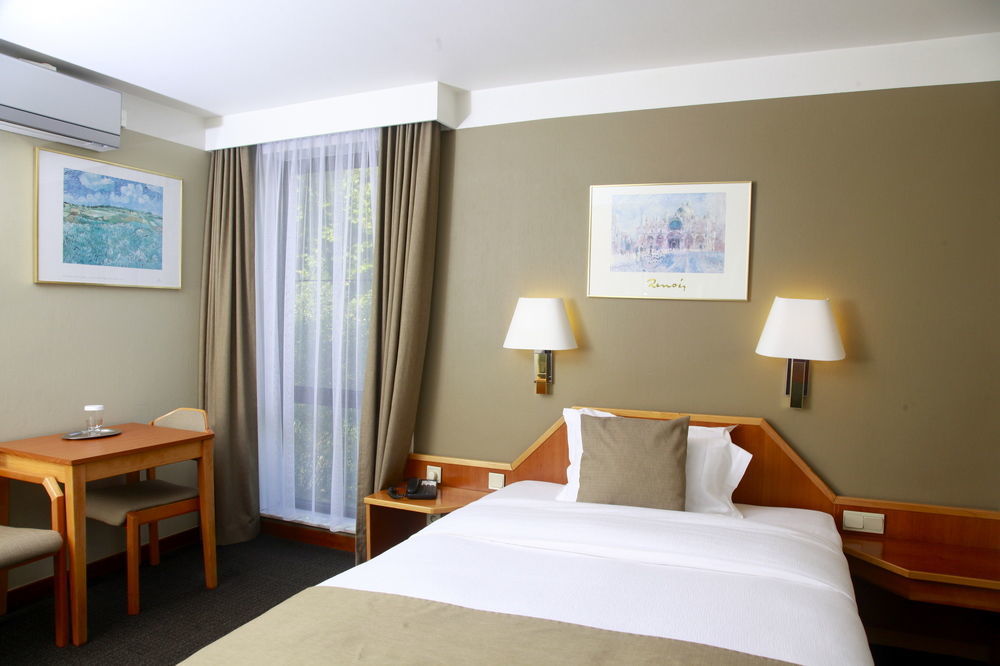 Begijnhof Hotel 루벤 외부 사진